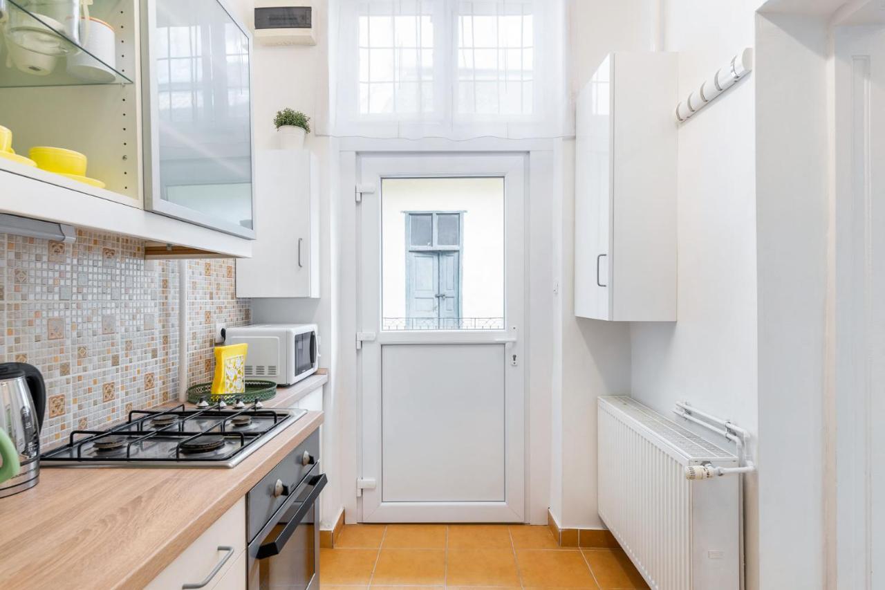 Green Apartment Budapest Extérieur photo