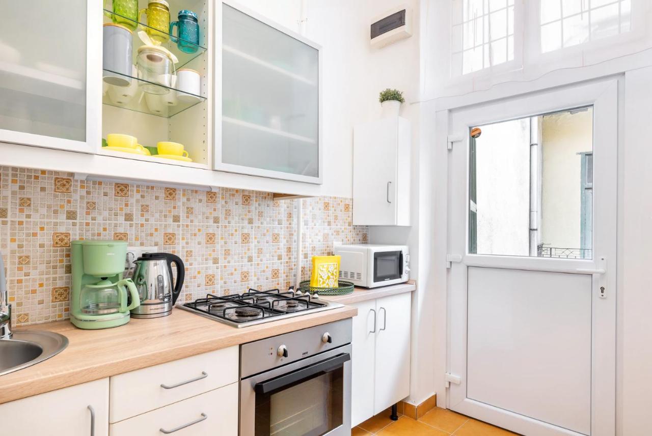 Green Apartment Budapest Extérieur photo