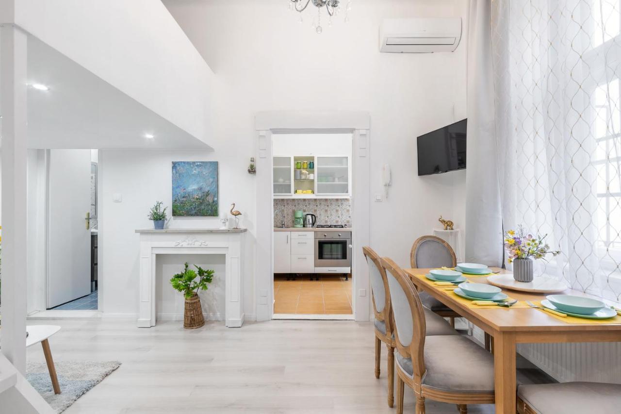 Green Apartment Budapest Extérieur photo